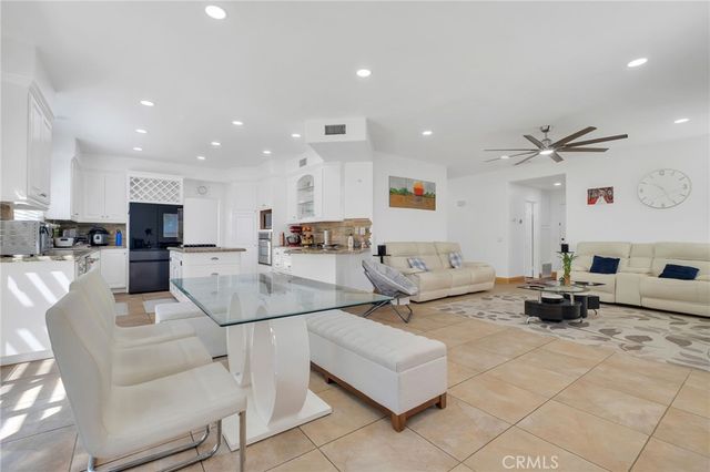 32195 Caminito Osuna, Temecula, CA 92592