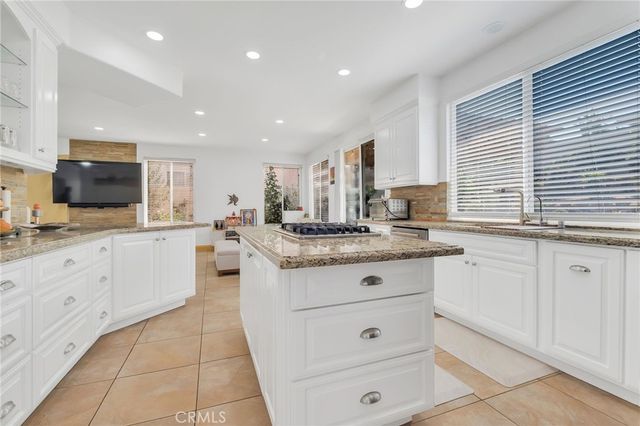 32195 Caminito Osuna, Temecula, CA 92592