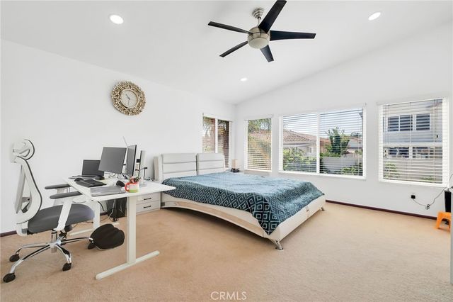 32195 Caminito Osuna, Temecula, CA 92592