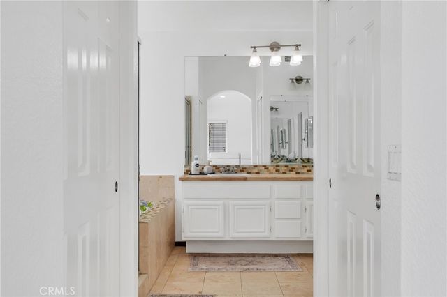 32195 Caminito Osuna, Temecula, CA 92592