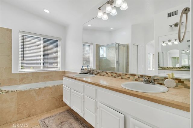 32195 Caminito Osuna, Temecula, CA 92592