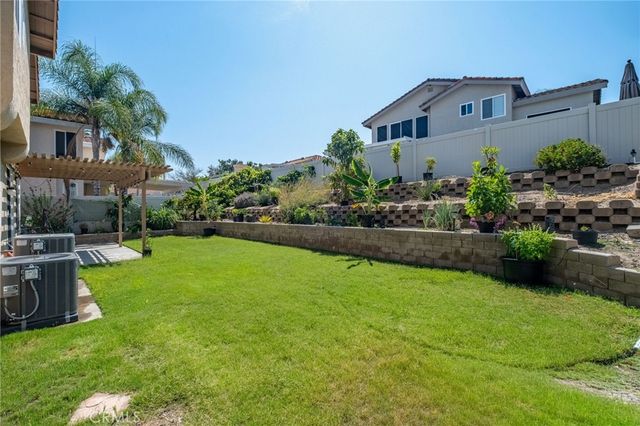 32195 Caminito Osuna, Temecula, CA 92592