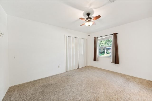 801 Brownstone Street, Euless, TX 76039