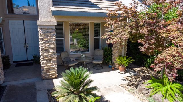 10240 Jenny Lynn Way, Elk Grove, CA 95757