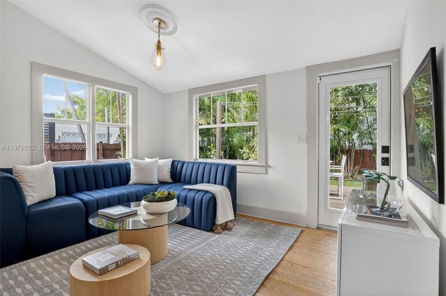 85 NE 46th St, Miami, FL 33137