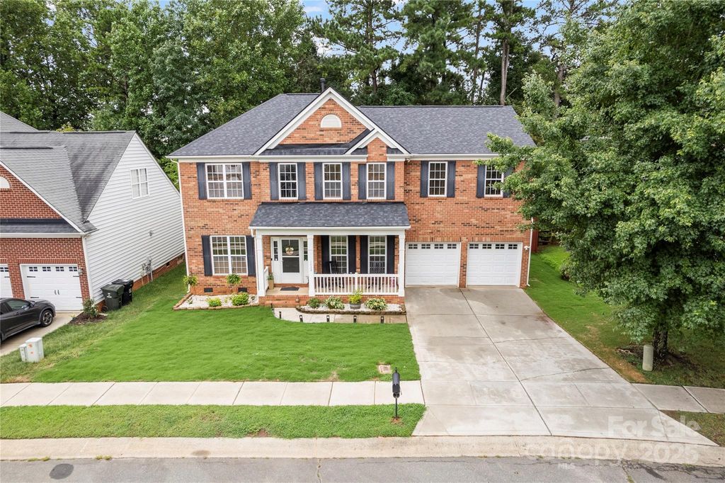 1432 Bedlington Drive NW, Charlotte, NC 28269