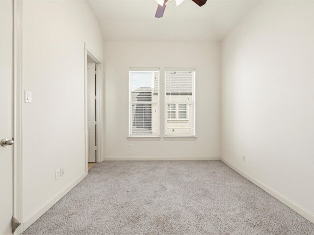 9427 London Bridge Station, Houston, TX 77045