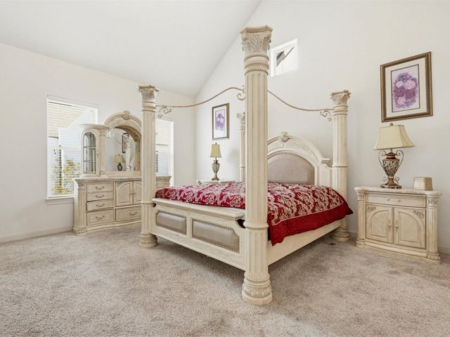 9427 London Bridge Station, Houston, TX 77045