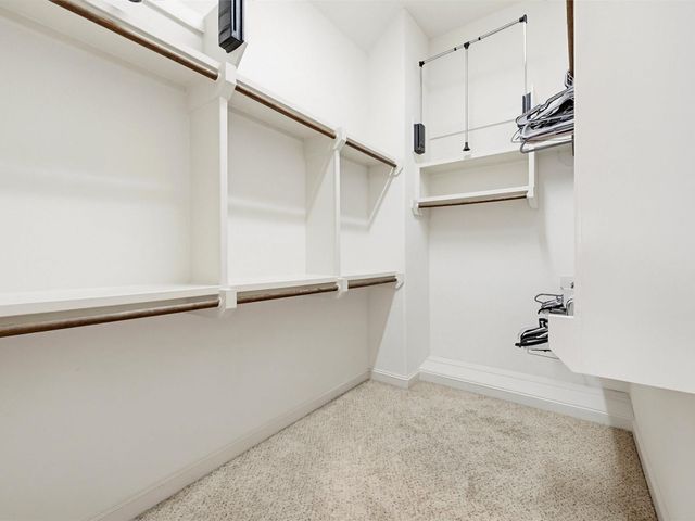 9427 London Bridge Station, Houston, TX 77045