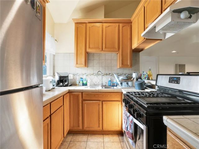 816 S Record Avenue, Los Angeles, CA 90023