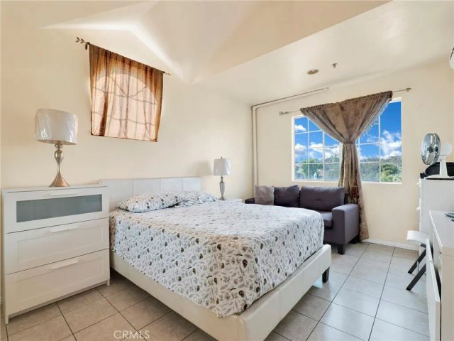 816 S Record Avenue, Los Angeles, CA 90023