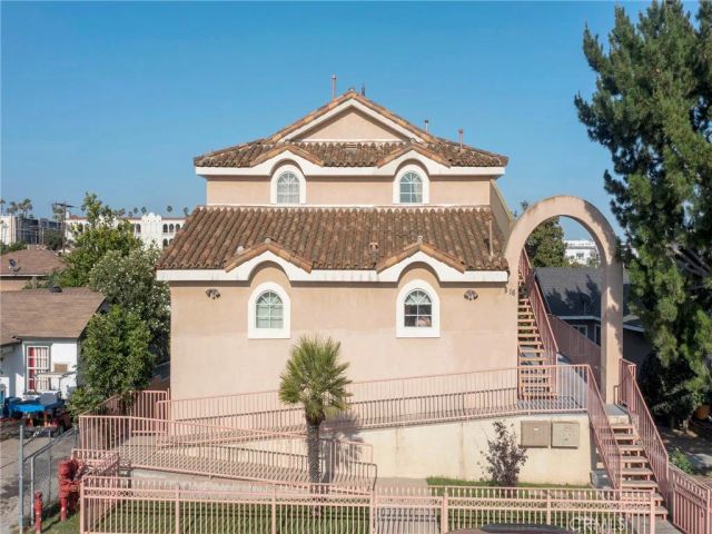 816 S Record Avenue, Los Angeles, CA 90023