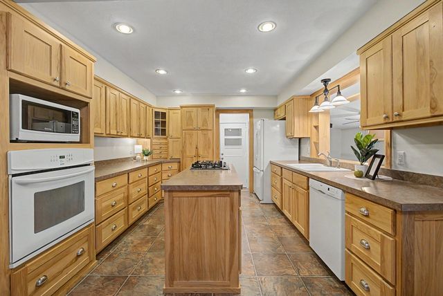 345 Ginghamsburg Road 345 Ginghamsburg Road, Tipp City, OH 45371