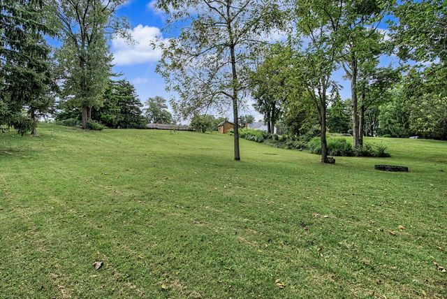 345 Ginghamsburg Road 345 Ginghamsburg Road, Tipp City, OH 45371