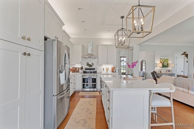 493 Lake Ridge Road, Hope Hull, AL 36043