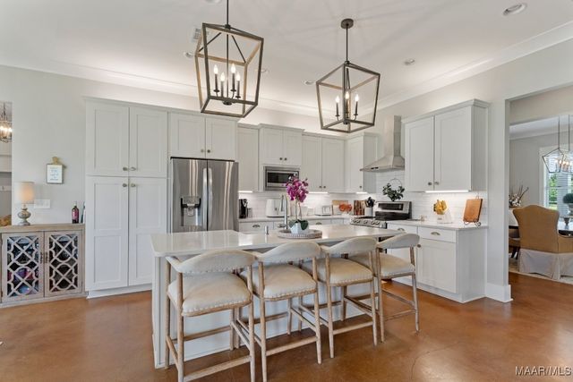 493 Lake Ridge Road, Hope Hull, AL 36043