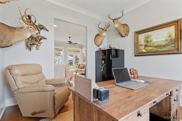 493 Lake Ridge Road, Hope Hull, AL 36043