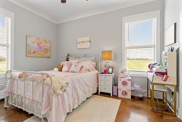 493 Lake Ridge Road, Hope Hull, AL 36043