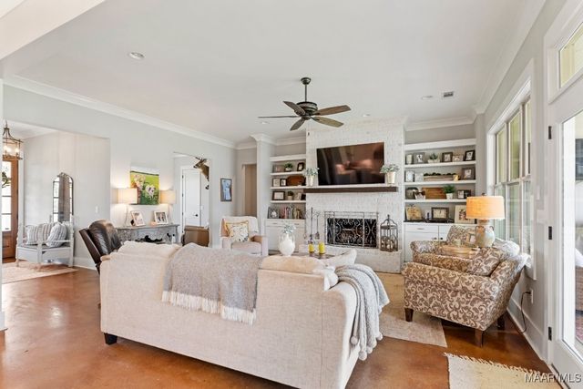 493 Lake Ridge Road, Hope Hull, AL 36043