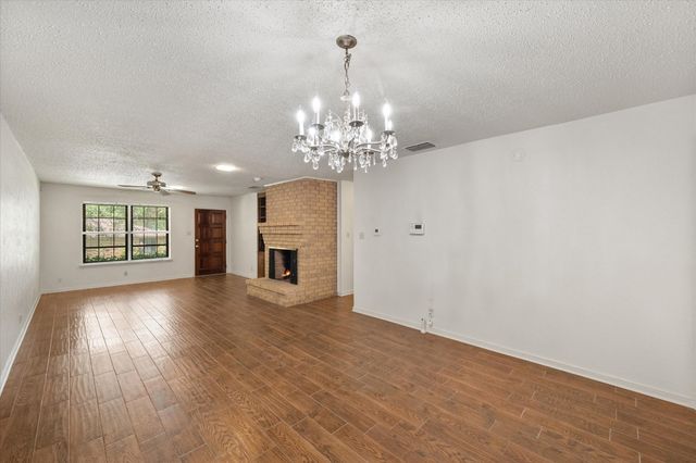 1208 Lexington Drive, Corsicana, TX 75110