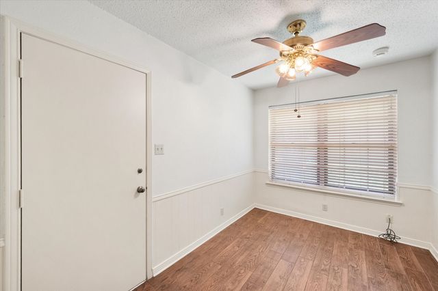 1208 Lexington Drive, Corsicana, TX 75110