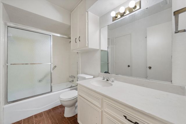 1208 Lexington Drive, Corsicana, TX 75110
