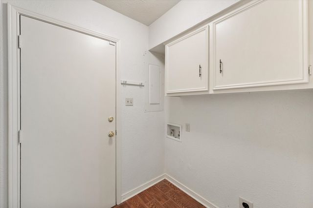 1208 Lexington Drive, Corsicana, TX 75110