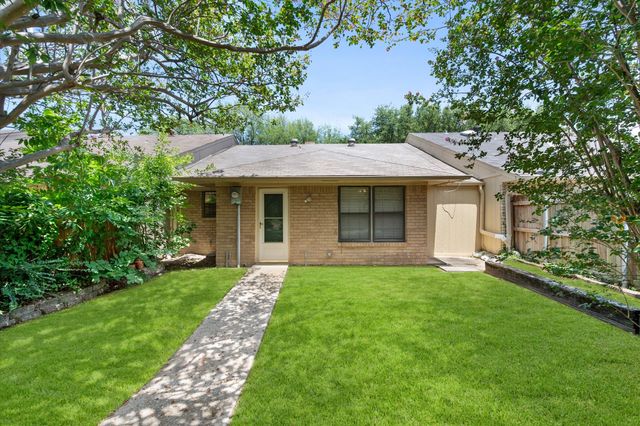 1208 Lexington Drive, Corsicana, TX 75110