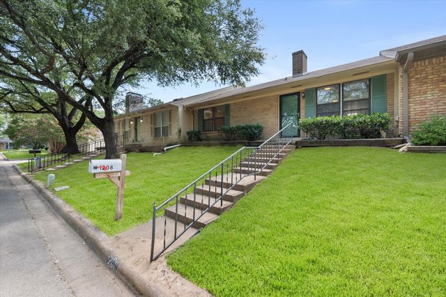 1208 Lexington Drive, Corsicana, TX 75110