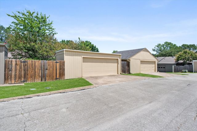 1208 Lexington Drive, Corsicana, TX 75110