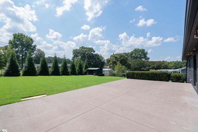 511 Woburn Court, Greer, SC 29651