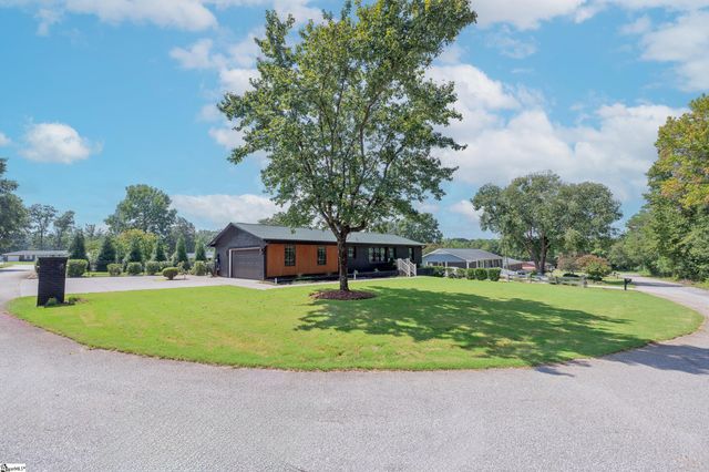 511 Woburn Court, Greer, SC 29651