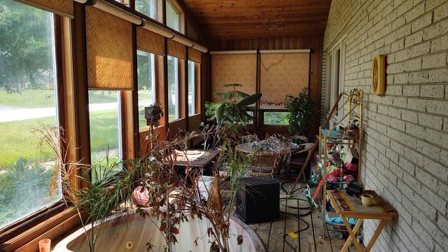 14400 W Rogers DRIVE, New Berlin, WI 53151