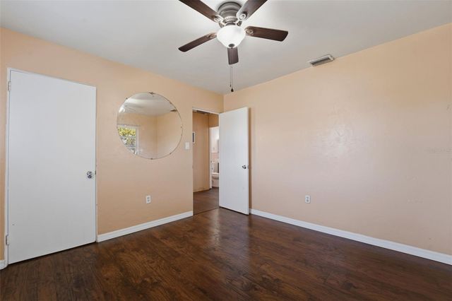 3235 EMERSON AVENUE S, St Petersburg, FL 33712