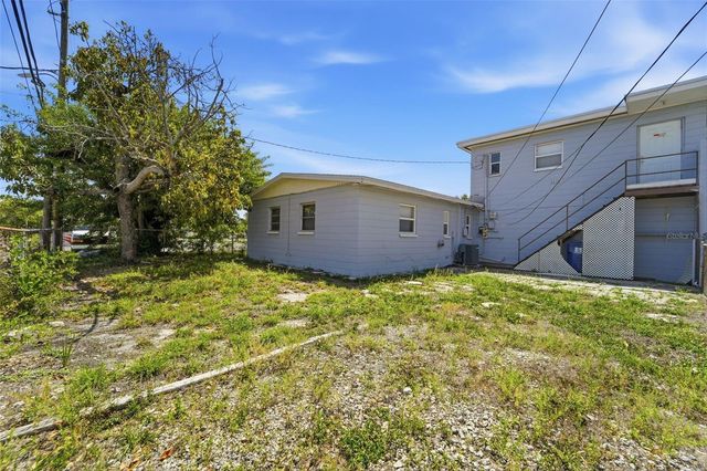 3235 EMERSON AVENUE S, St Petersburg, FL 33712