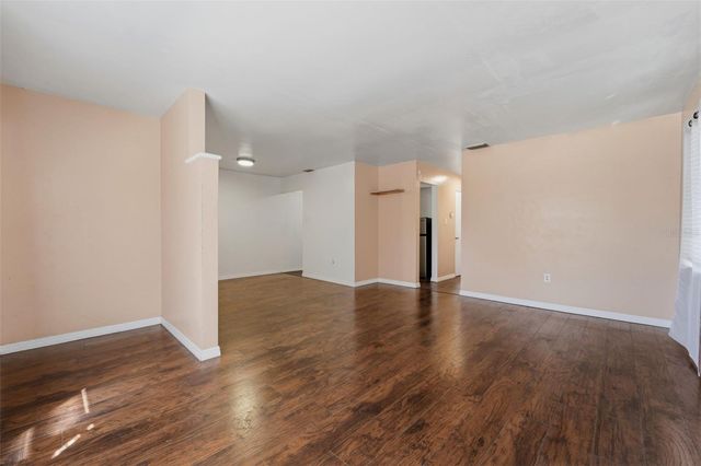 3235 EMERSON AVENUE S, St Petersburg, FL 33712