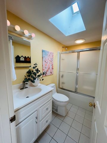 29 Lyndale Road, Yarmouth, MA 02664