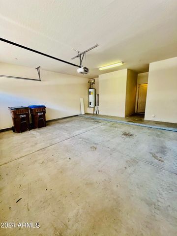 705 W QUEEN CREEK Road 1107, Chandler, AZ 85248
