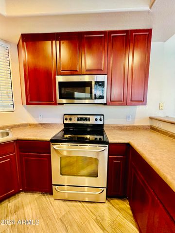 705 W QUEEN CREEK Road 1107, Chandler, AZ 85248