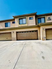 705 W QUEEN CREEK Road 1107, Chandler, AZ 85248
