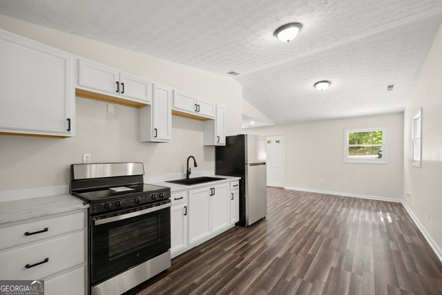 45 Lakeview Court, Lavonia, GA 30553