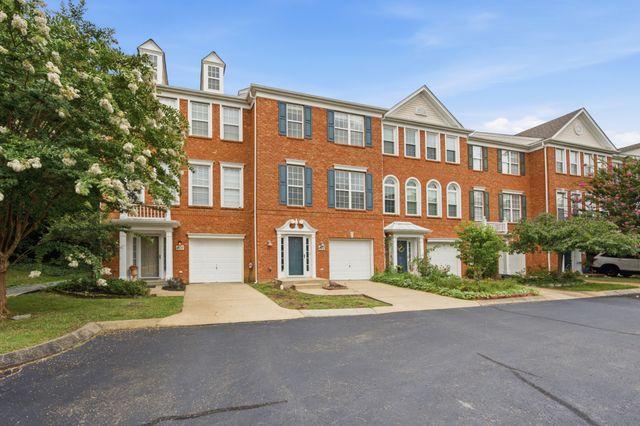 7252 Highway 70 S Apt 402, Nashville, TN 37221