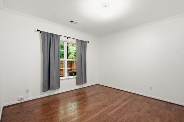 7252 Highway 70 S Apt 402, Nashville, TN 37221
