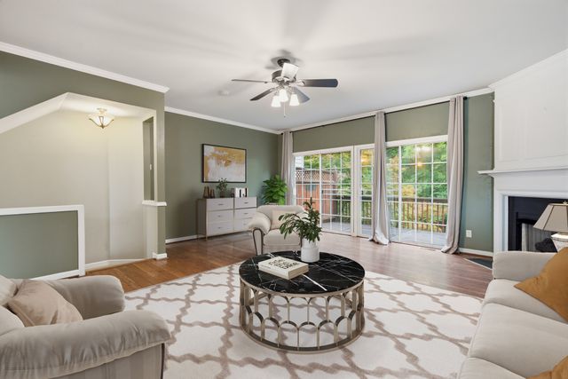 7252 Highway 70 S Apt 402, Nashville, TN 37221