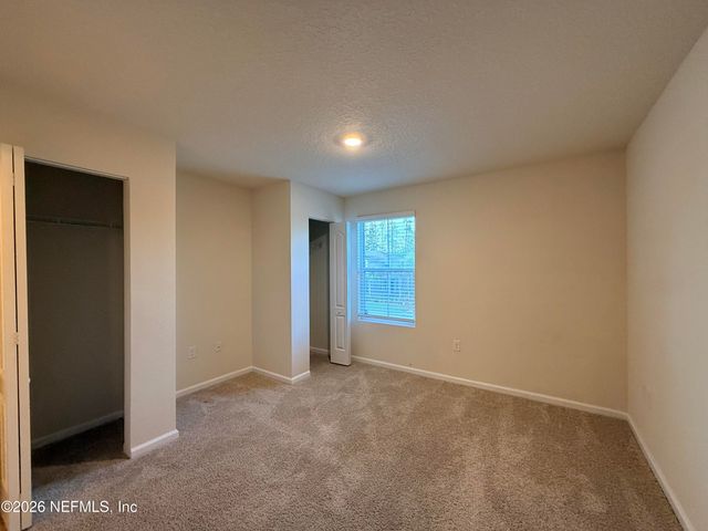 246 ARALIA Lane, Jacksonville, FL 32216