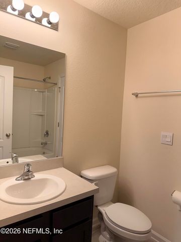 246 ARALIA Lane, Jacksonville, FL 32216