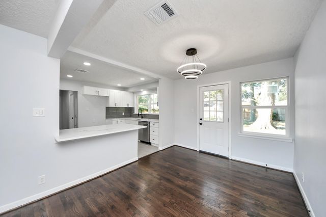 2010 Lillian Street, Pasadena, TX 77502