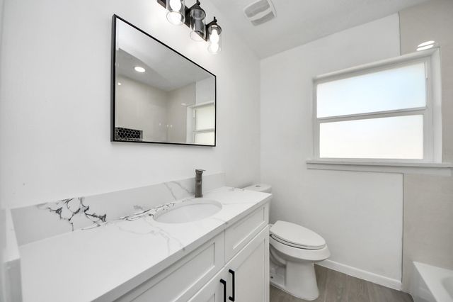2010 Lillian Street, Pasadena, TX 77502