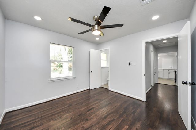 2010 Lillian Street, Pasadena, TX 77502