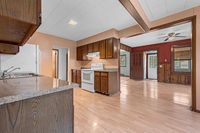 134 EAGLE STREET, Seymour, WI 54165